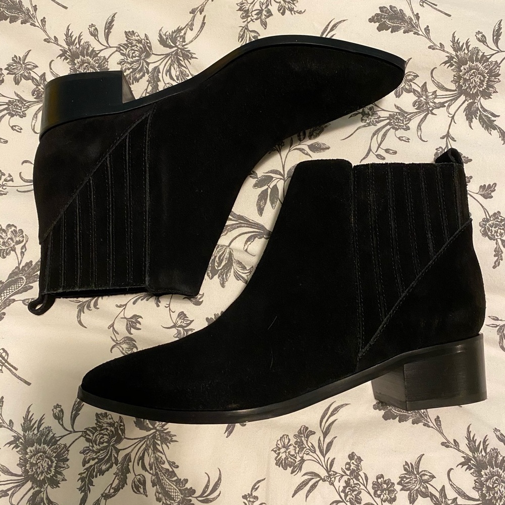 Marc Fisher black booties